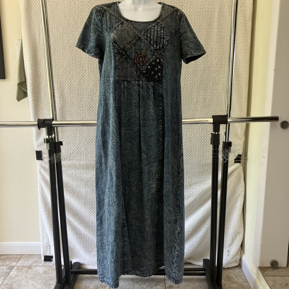 Olivia‎ Rose Blue Denim Embroidered Patches Maxi Dress Size 8 Boho Country Gypsy